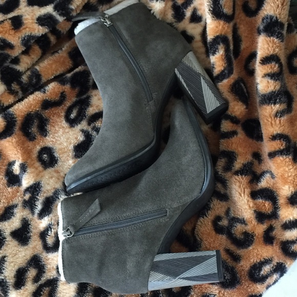 Matisse Shoes - Metric Boot By Matisse Gray Suede